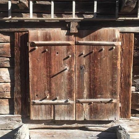 La Cabane De L'Homme Tranquille Le Tretien Bagian luar foto