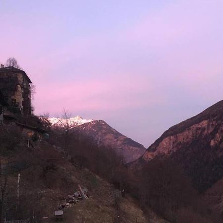 La Cabane De L'Homme Tranquille Le Tretien Bagian luar foto