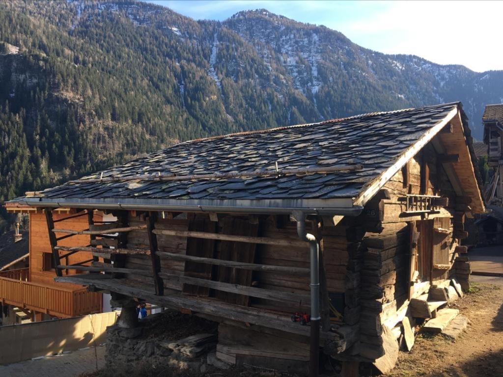 La Cabane De L'Homme Tranquille Le Tretien Bagian luar foto