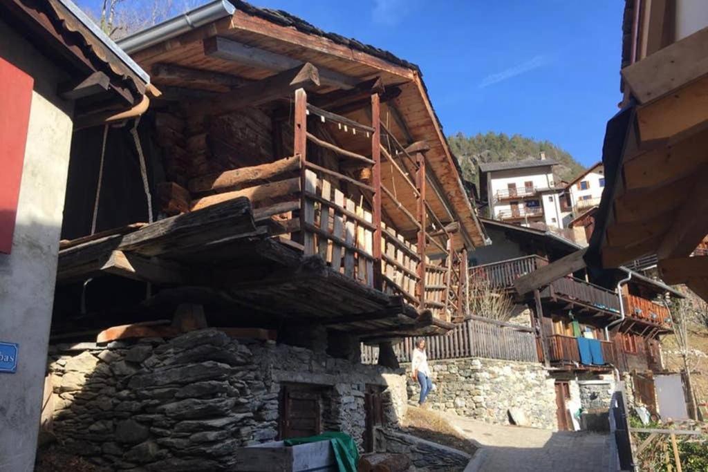 La Cabane De L'Homme Tranquille Le Tretien Bagian luar foto